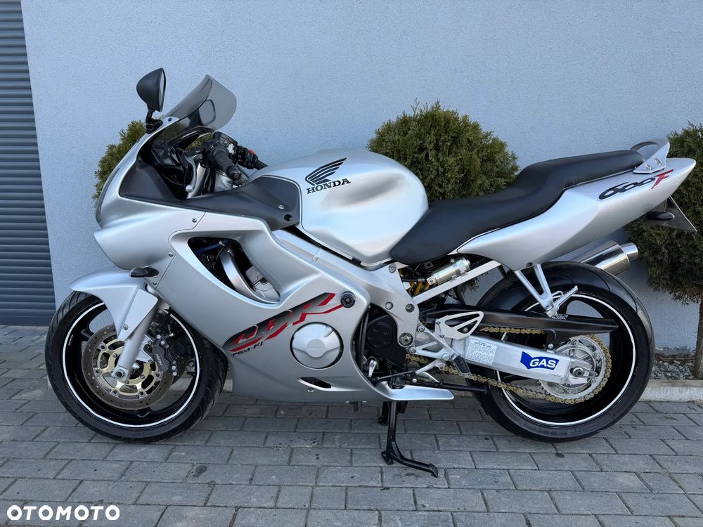 Honda CBR - 5