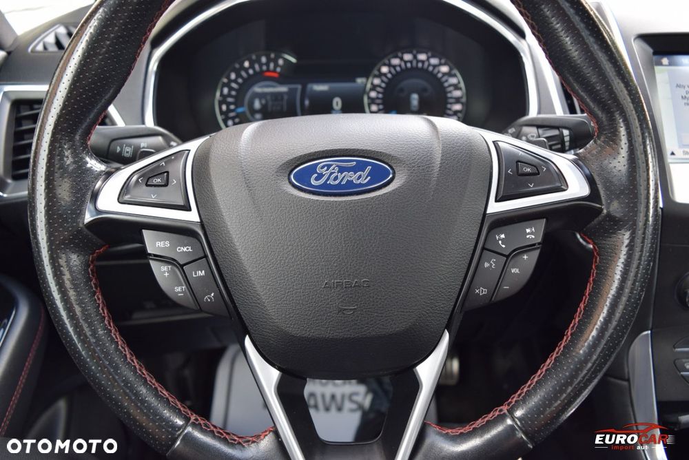 Ford S-Max - 19