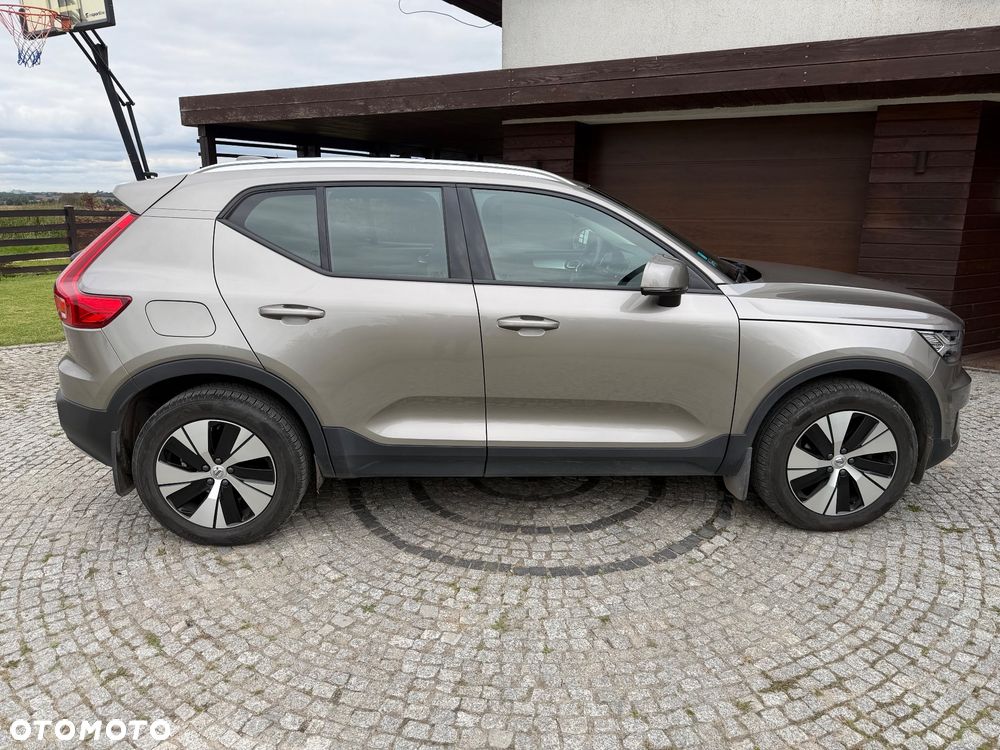 Volvo XC 40 T3 - 8