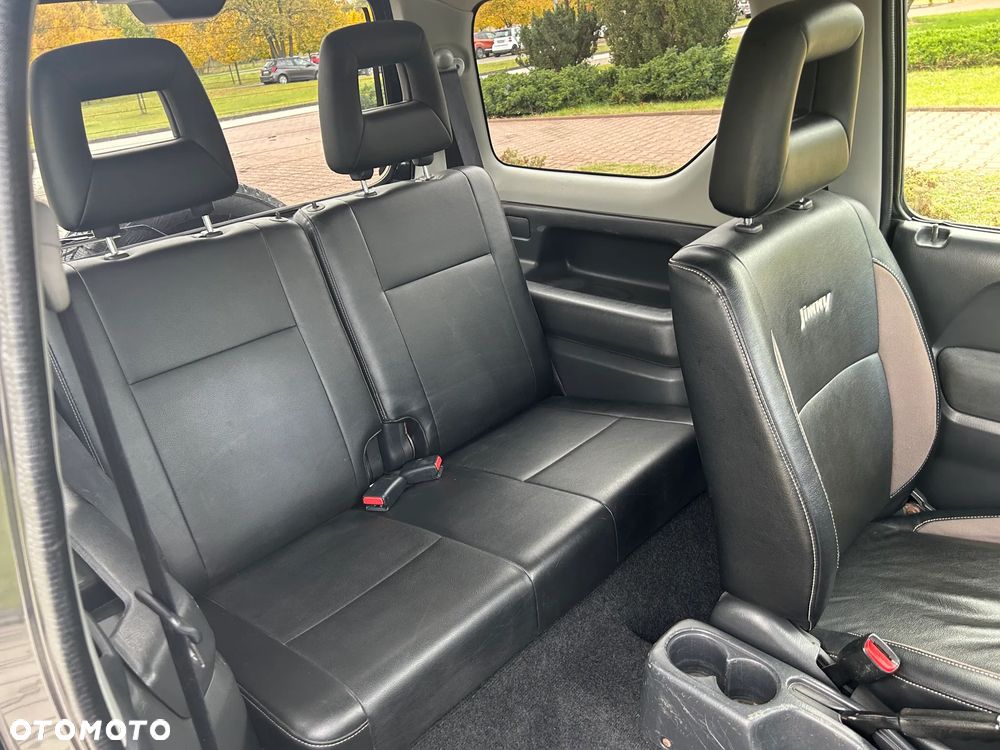 Suzuki Jimny 1.3 Club - 17