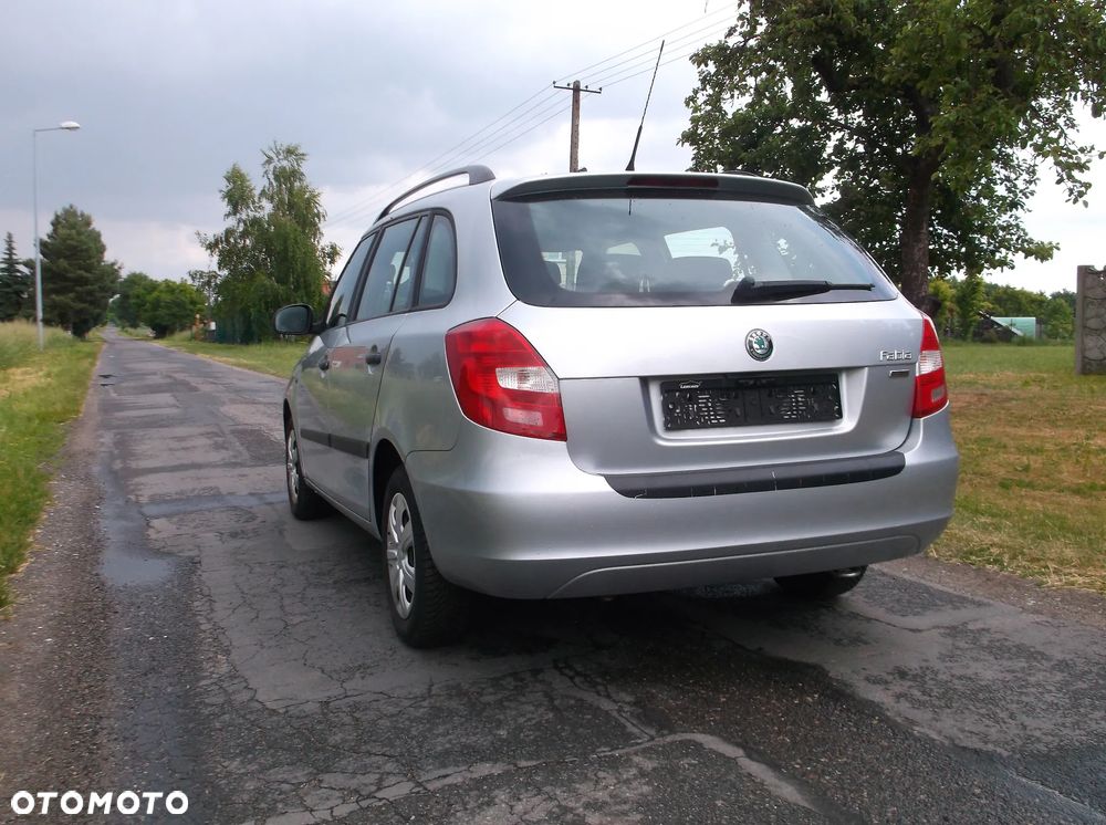 Skoda Fabia 1.2 TSI STYLE EDITION - 39