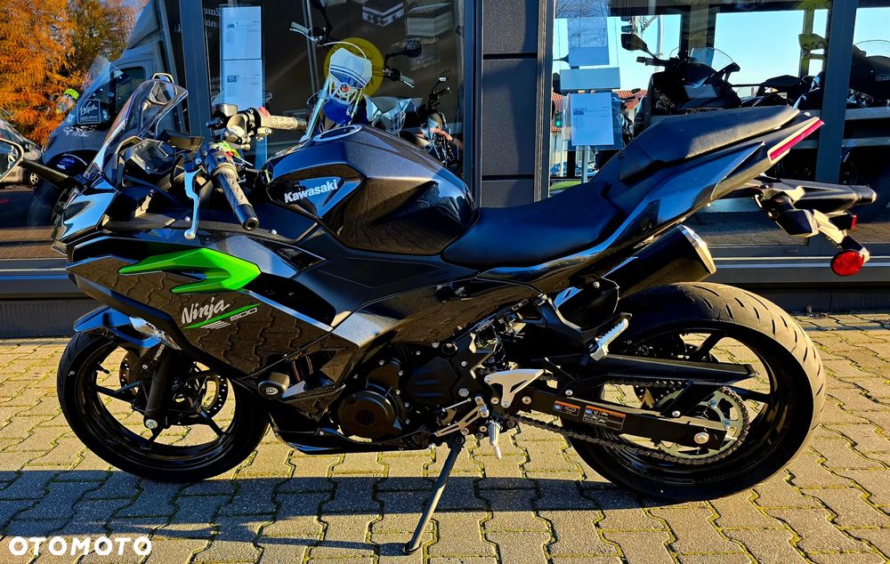 Kawasaki Ninja - 2