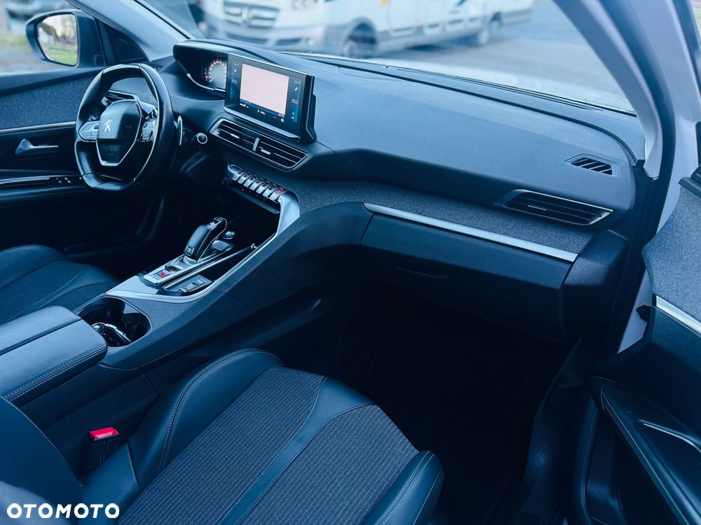 Peugeot 3008 BlueHDi 130 Stop & Start EAT8 Allure - 12