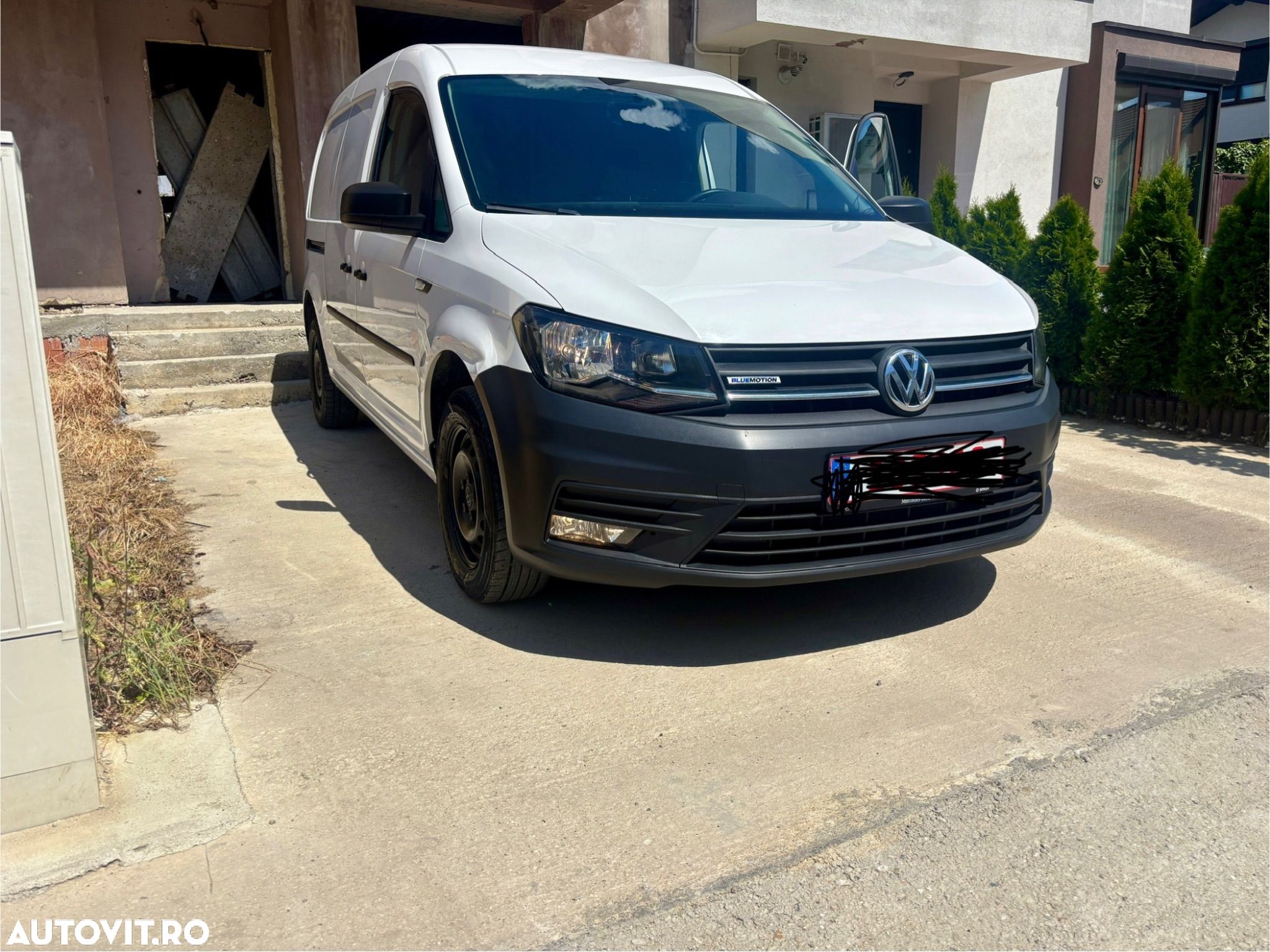 Volkswagen Caddy - 1