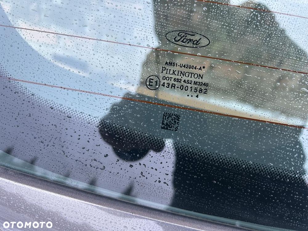 Klapa tył tylna Ford Gran C-max C max kod lakieru VA - 19