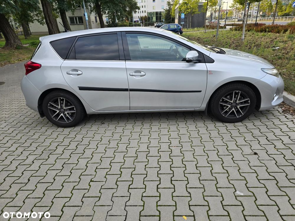 Toyota Auris - 8