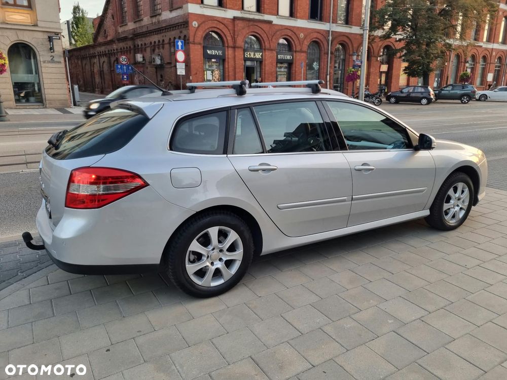Renault Laguna - 3