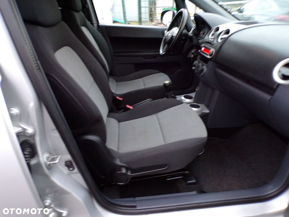 Mitsubishi Colt - 28