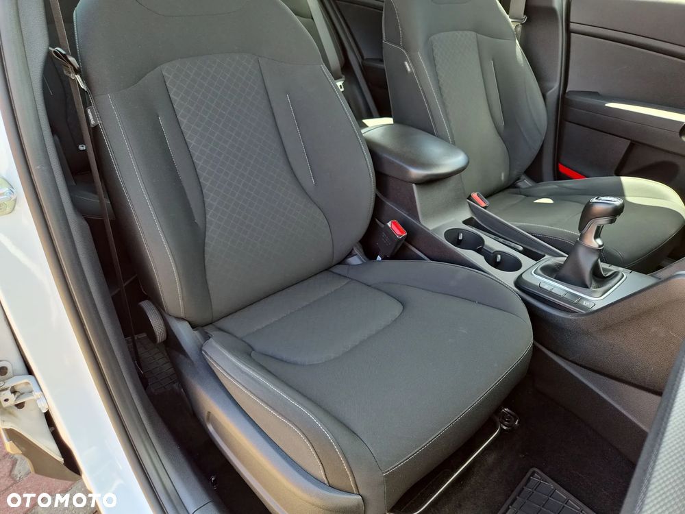 Kia Sportage 1.6 T-GDI M 2WD - 29