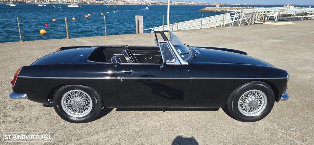 MG MGB - 5