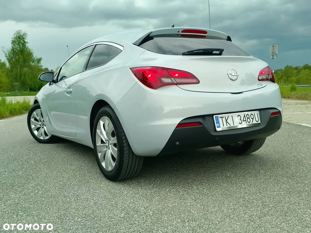 Opel Astra 1.7 CDTI DPF Sport - 2