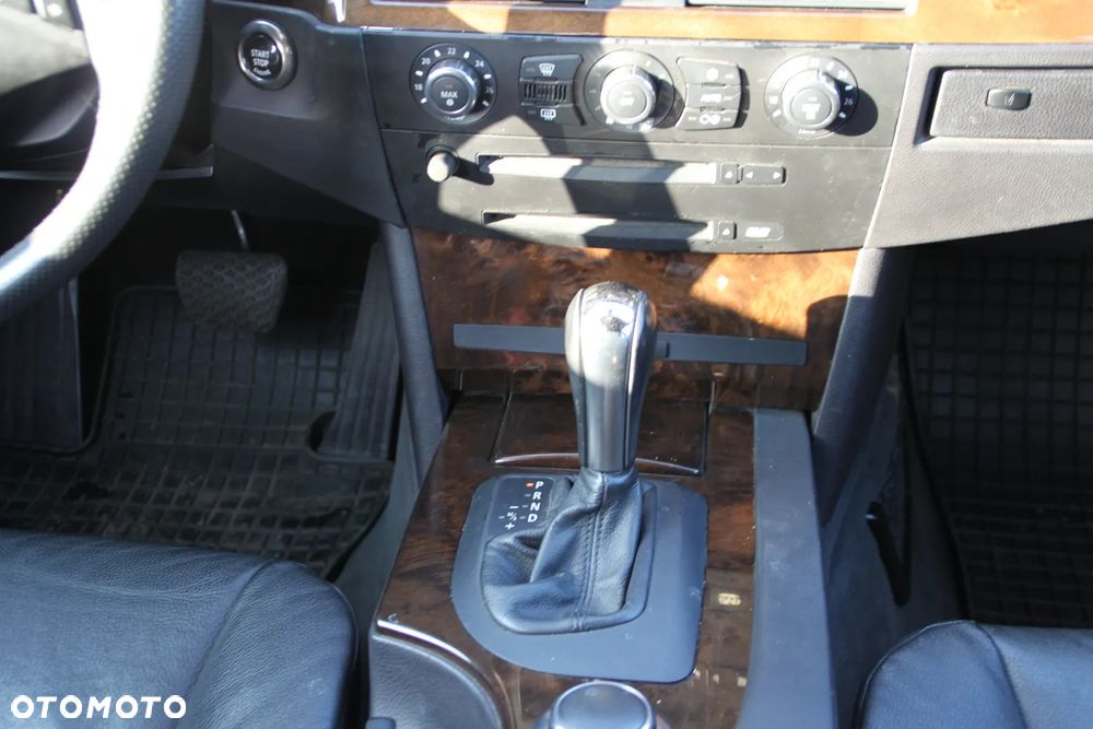 BMW Seria 5 - 17