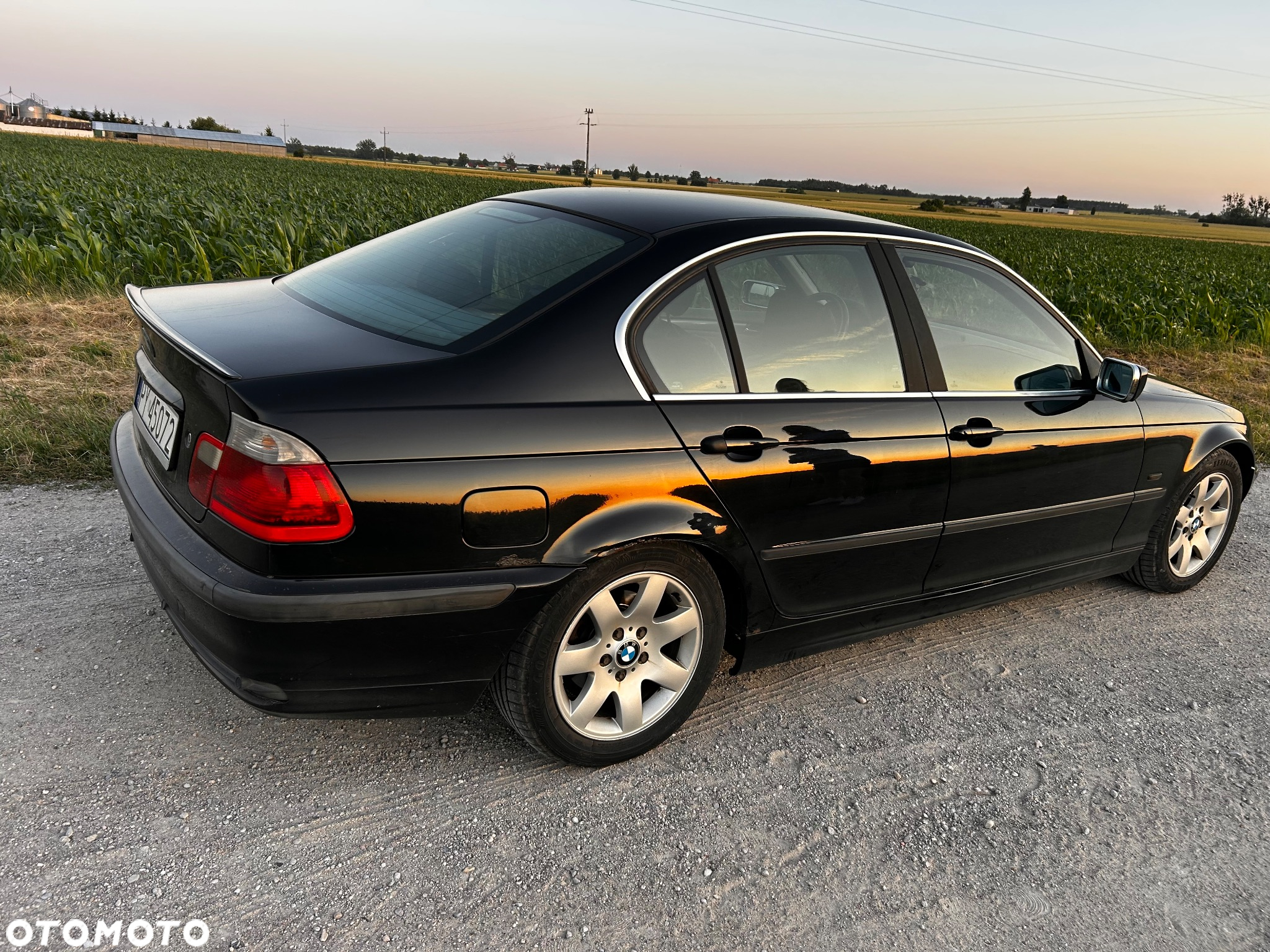 BMW Seria 3 323i - 5
