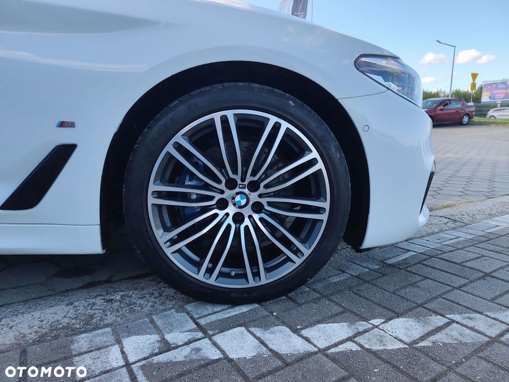 BMW Seria 5 - 18