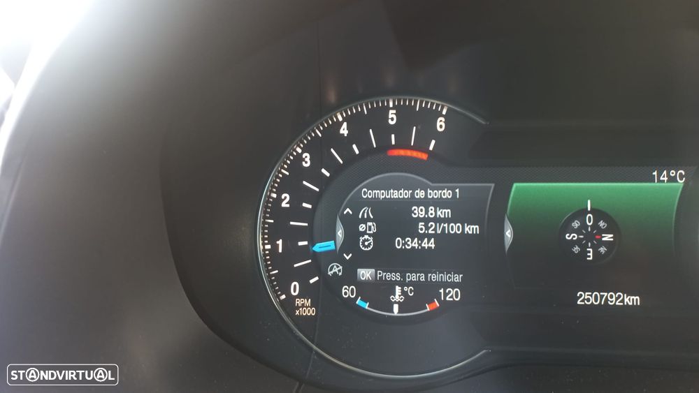 Ford S-Max 2.0 TDCi Titanium - 10