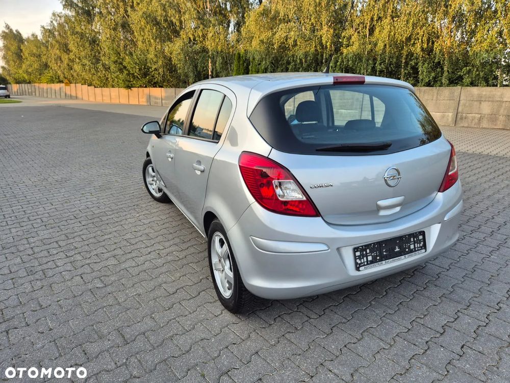 Opel Corsa - 6