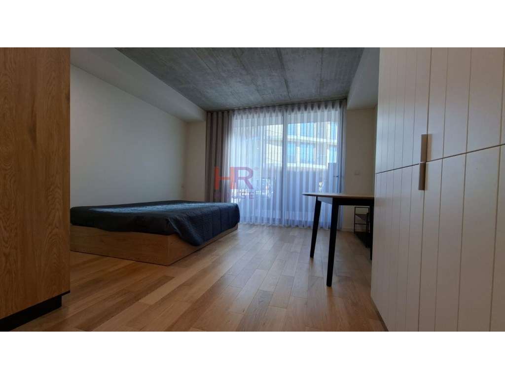 Descubra a sua nova vida em Coimbra, um refúgio moderno e acolhedor... - Grande imagem: 4/17