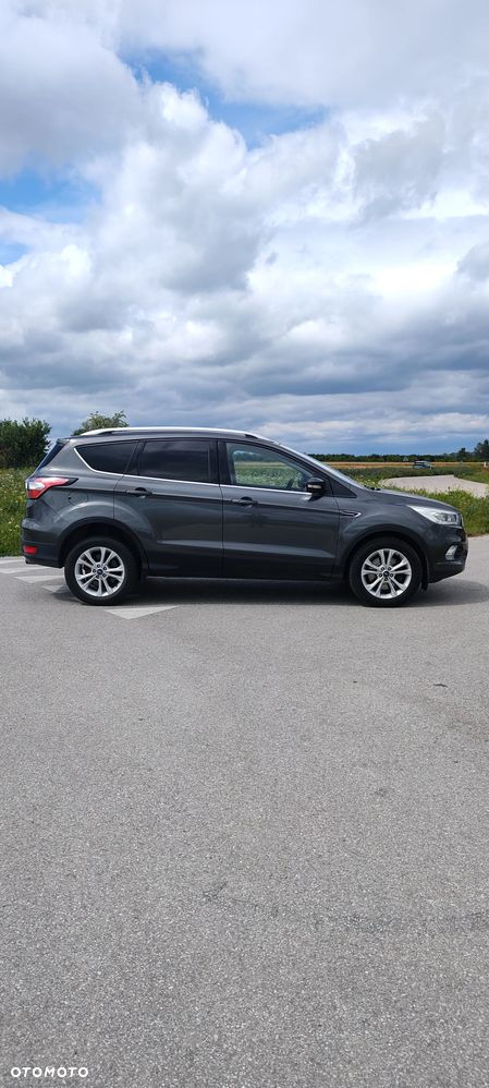 Ford Kuga - 3