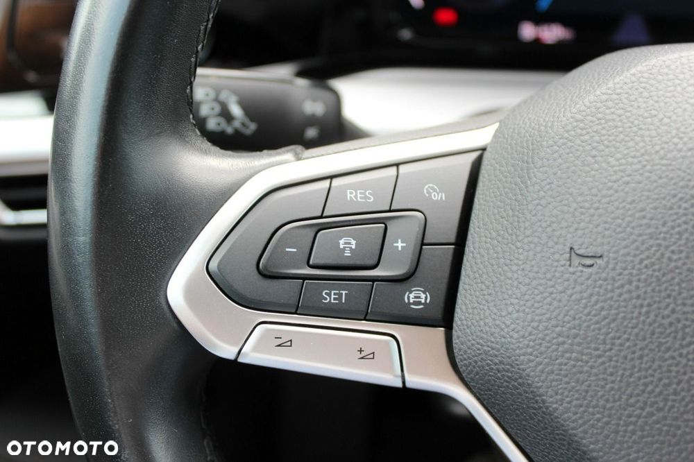 Volkswagen Golf Variant 2.0 TDI Life - 20