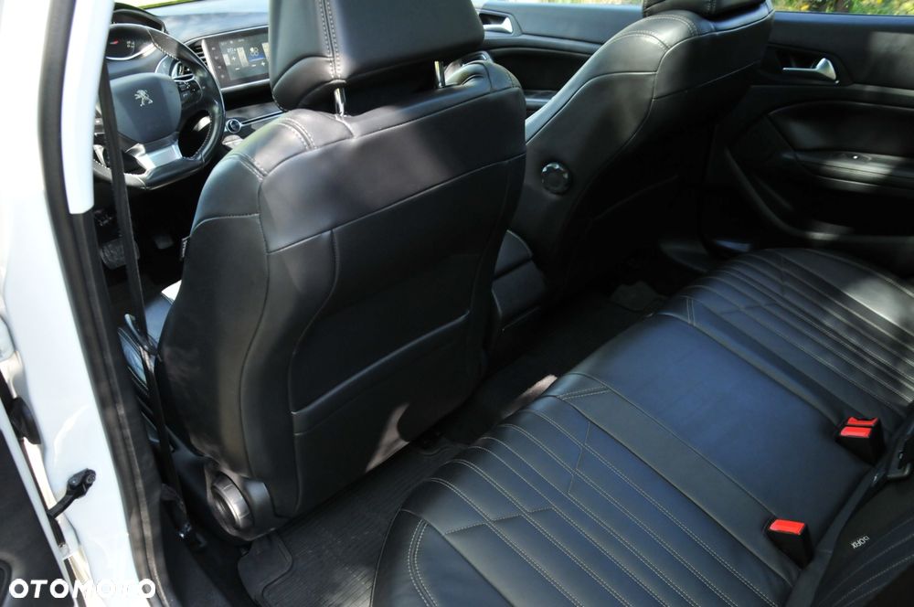 Peugeot 308 BlueHDi 180 EAT6 GT - 13
