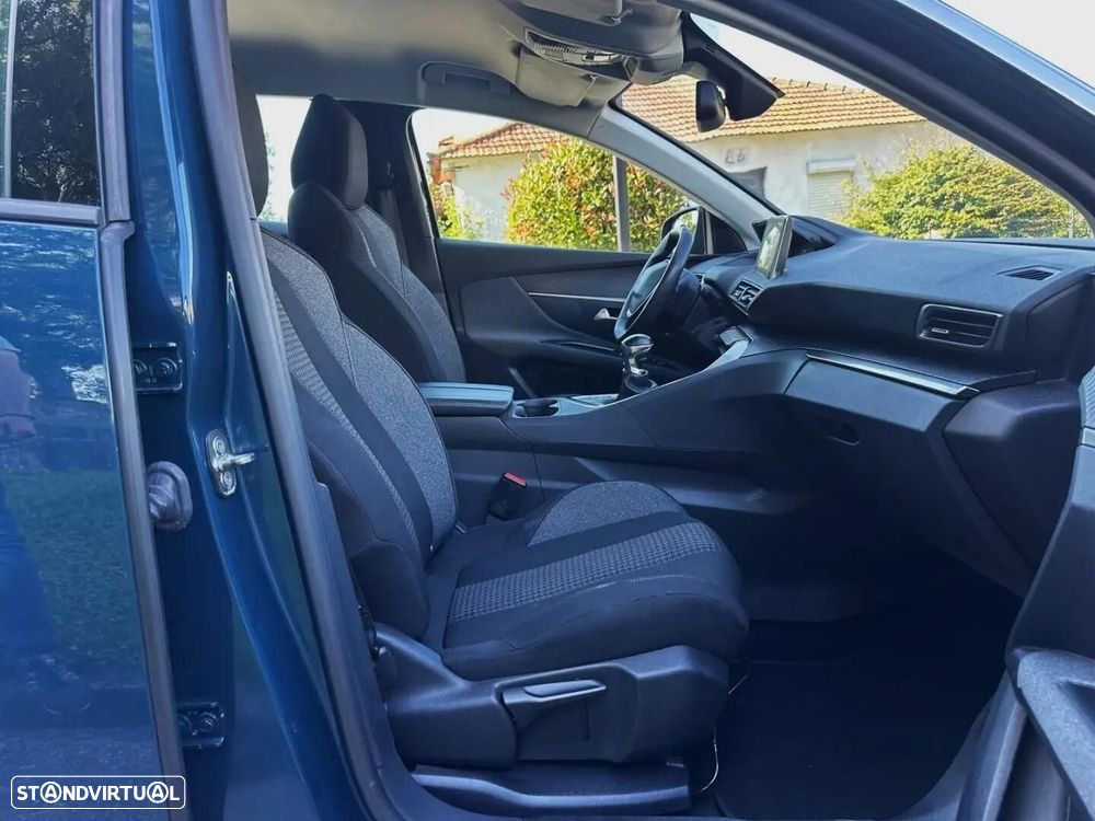 Peugeot 3008 - 13
