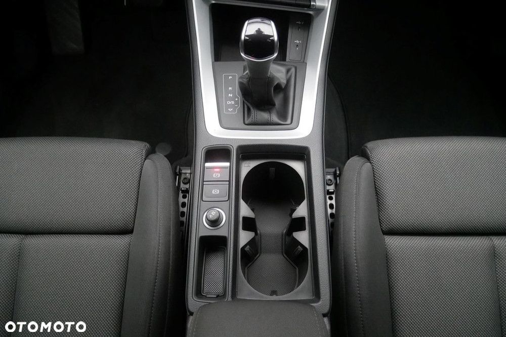 Audi Q3 - 11