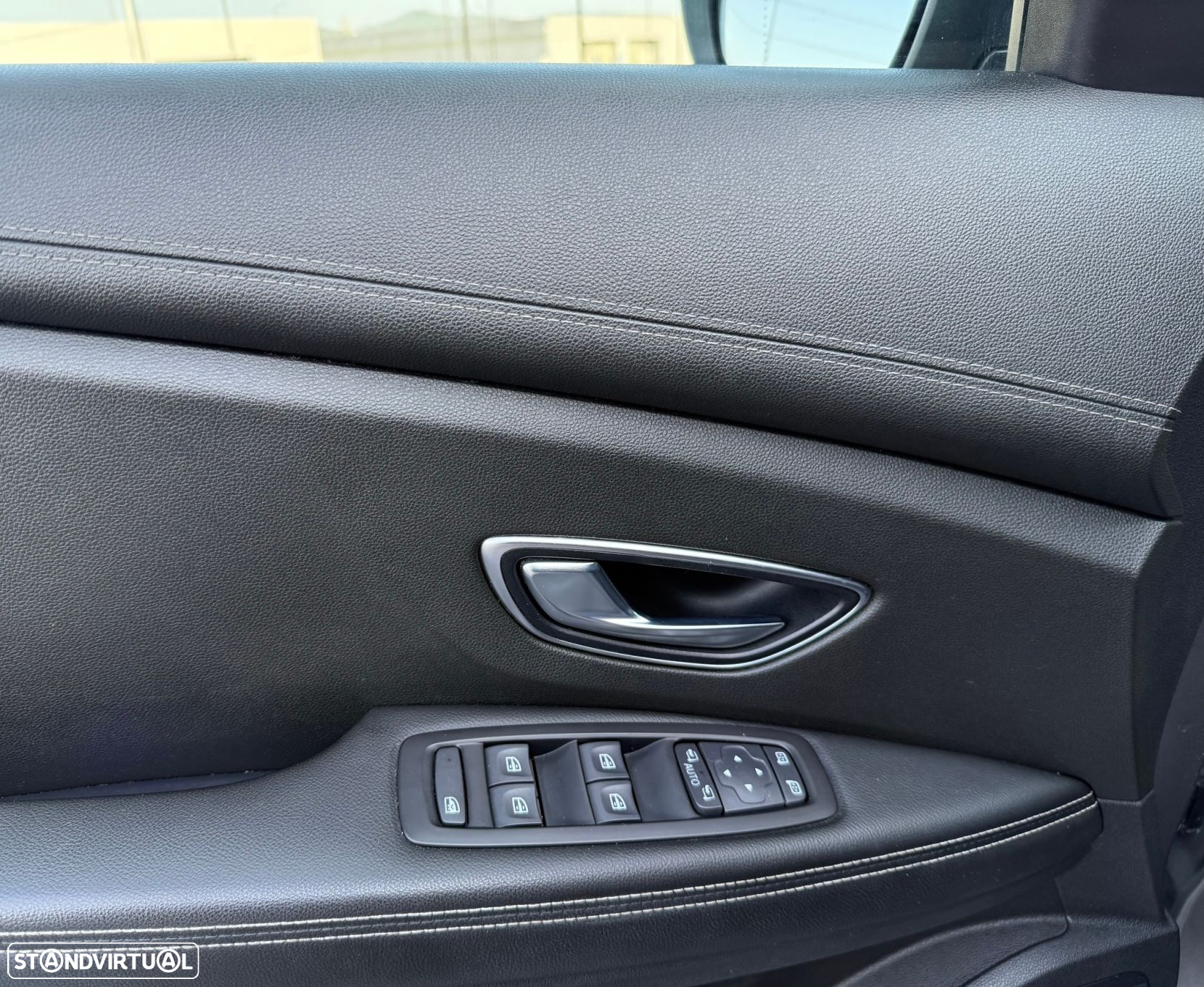 Renault Grand Scénic 1.5 dCi Luxe SS - 12