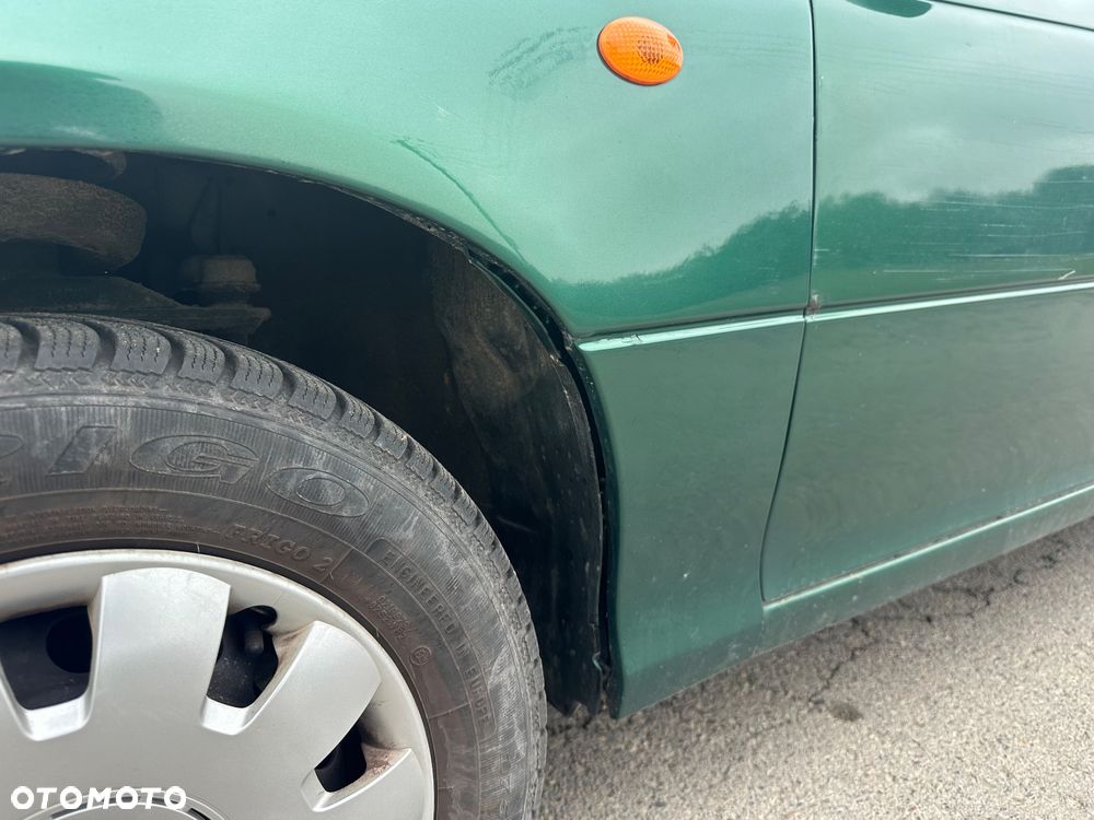 Opel Astra 1.4 GL - 4