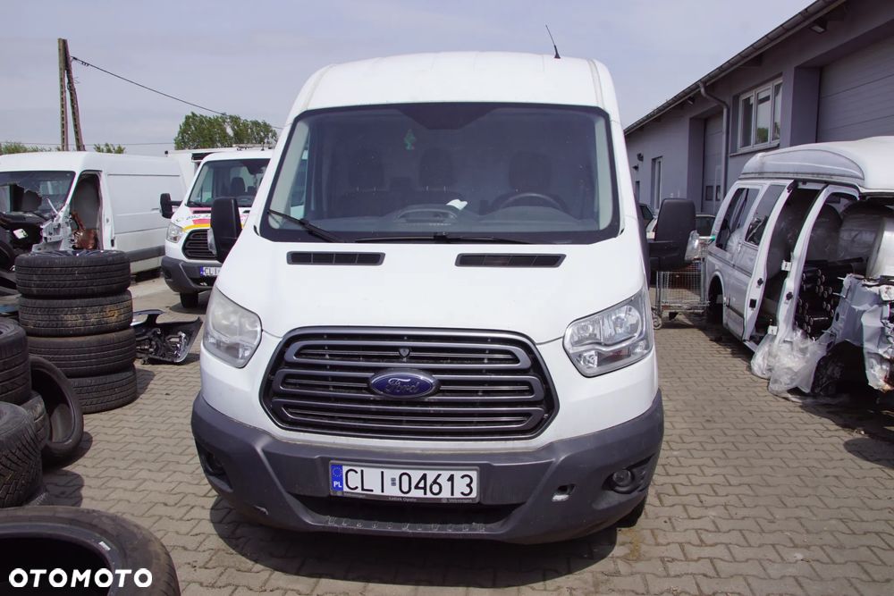Auto na części - Ford Transit MK8 2.0 TDCI 105 KM YLF6 VMT6 7VTA 2018R Silnik Skrzynia Drzwi Maska Błotnik Zderzak Lampa Lusterko Klamka Szyba Deska Kokpit Sterownik Moduł Czujnik Licznik Panel Kierownica - 2