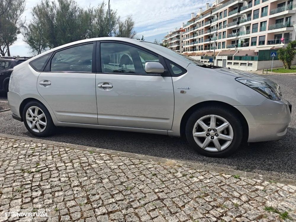 Toyota Prius 1.5 VVT-i HSD Sol HP.+EP - 4