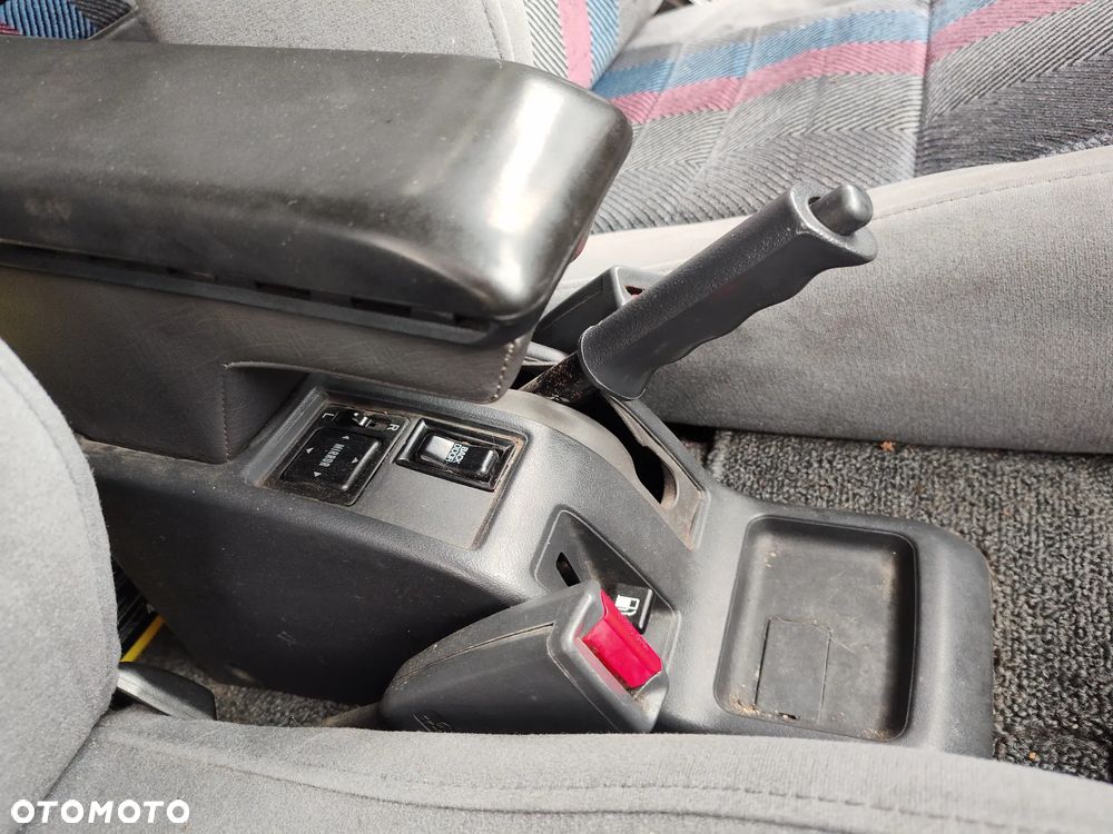 Daihatsu Feroza - 23