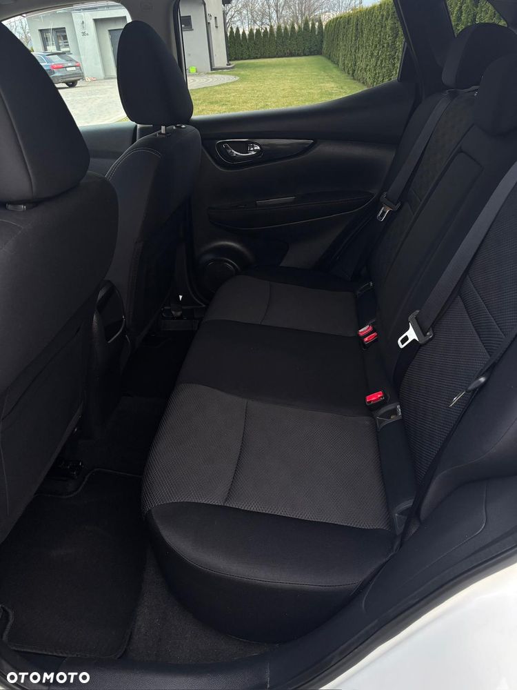 Nissan Qashqai 1.6 DCi N-Tec Xtronic EU6 - 16