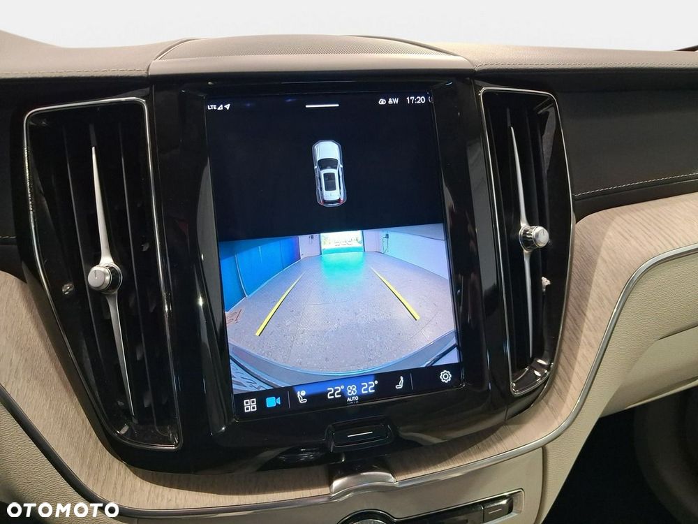 Volvo XC 60 - 23