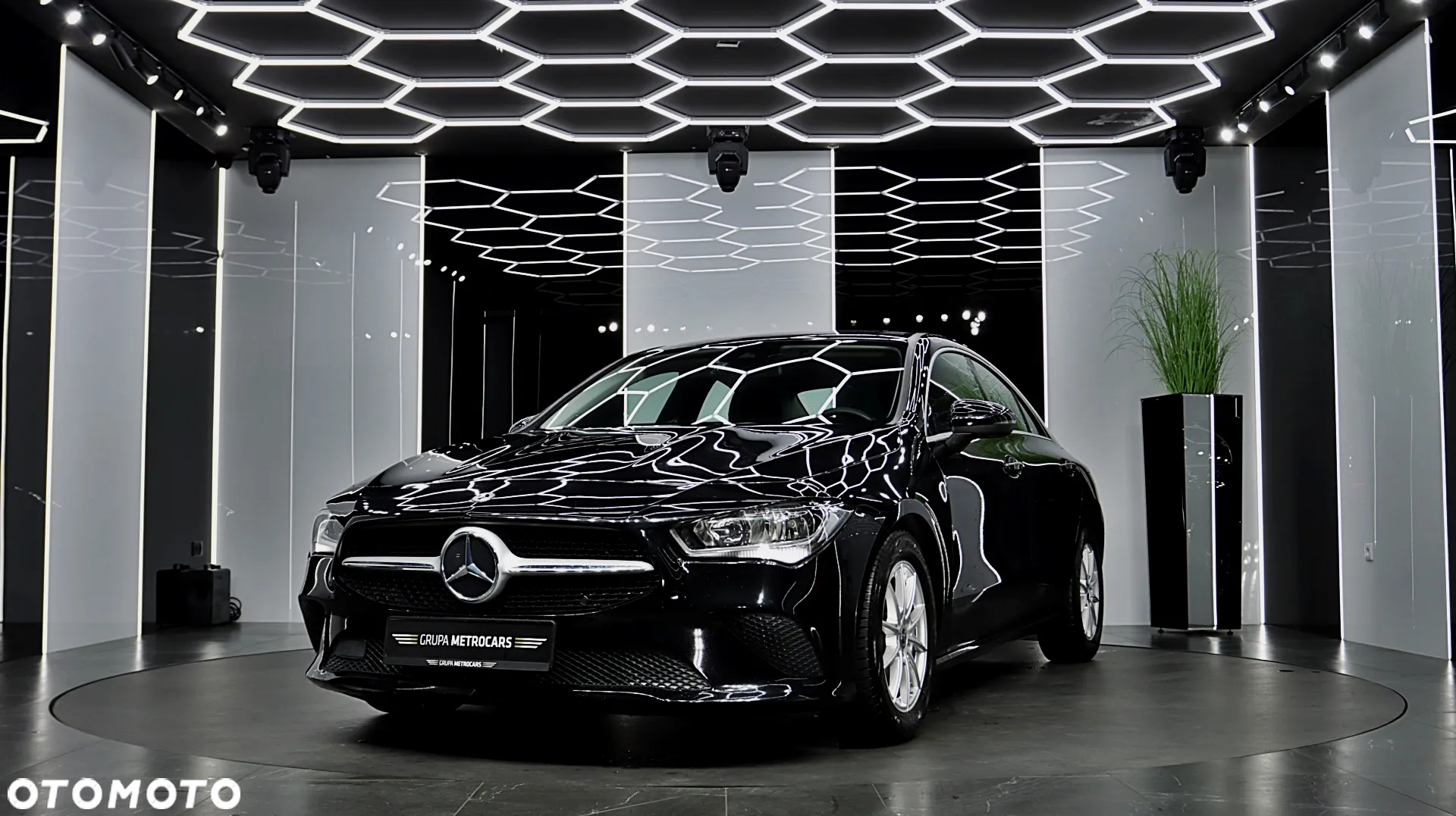 Mercedes-Benz CLA - 2