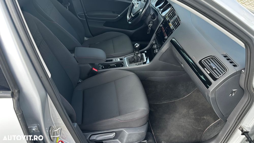 Volkswagen Golf 2.0 TDI Sound - 16