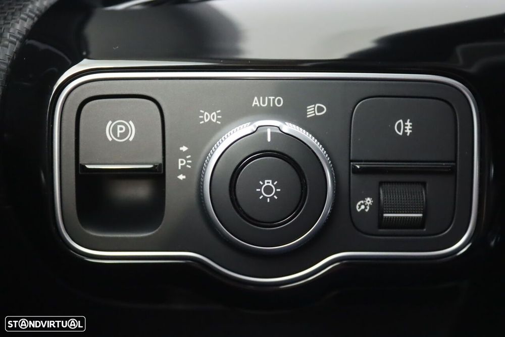 Mercedes-Benz CLA 180 d Shooting Brake Style Plus Aut. - 20