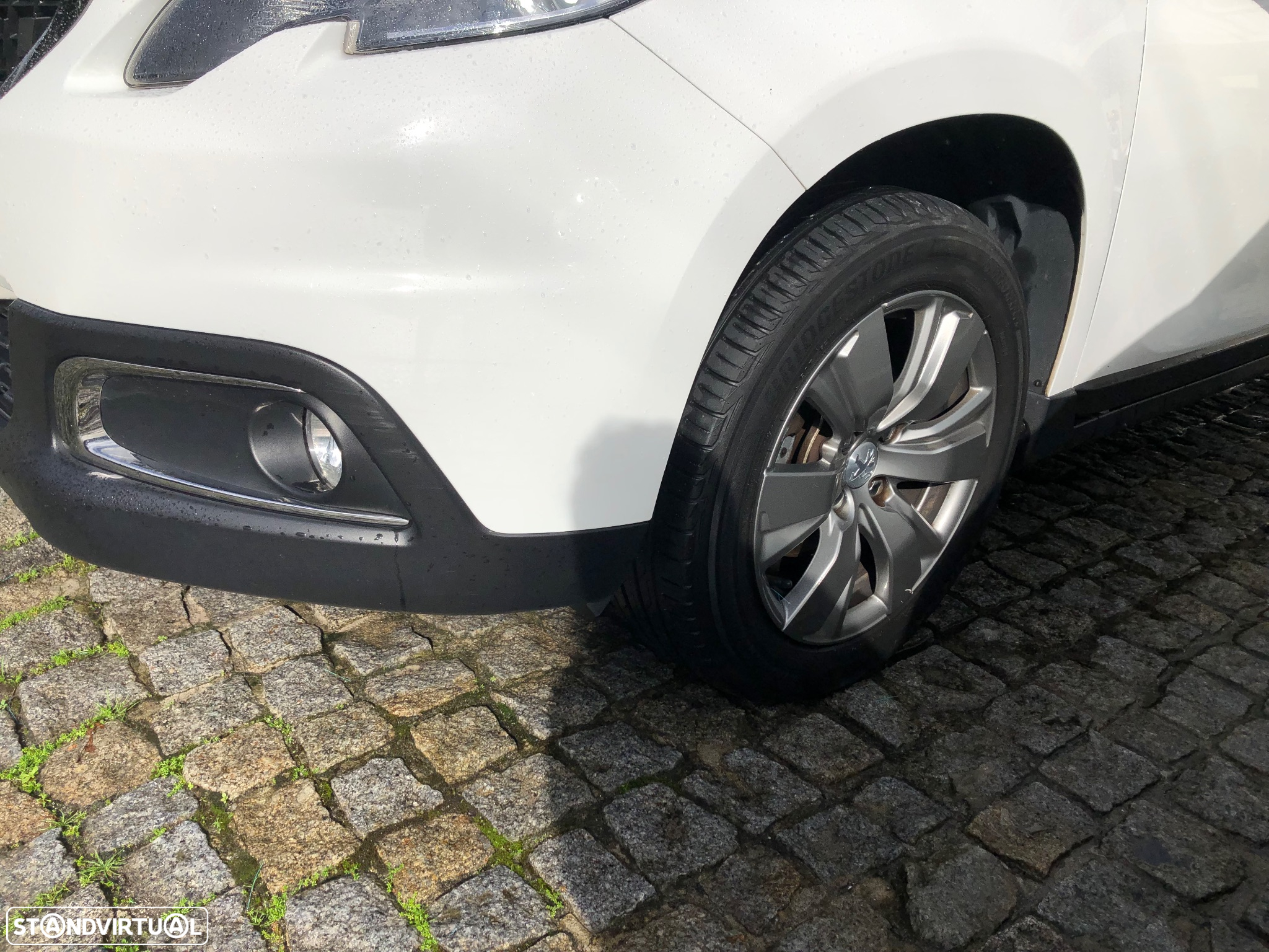 Peugeot 2008 1.5 BlueHDi Style - 2