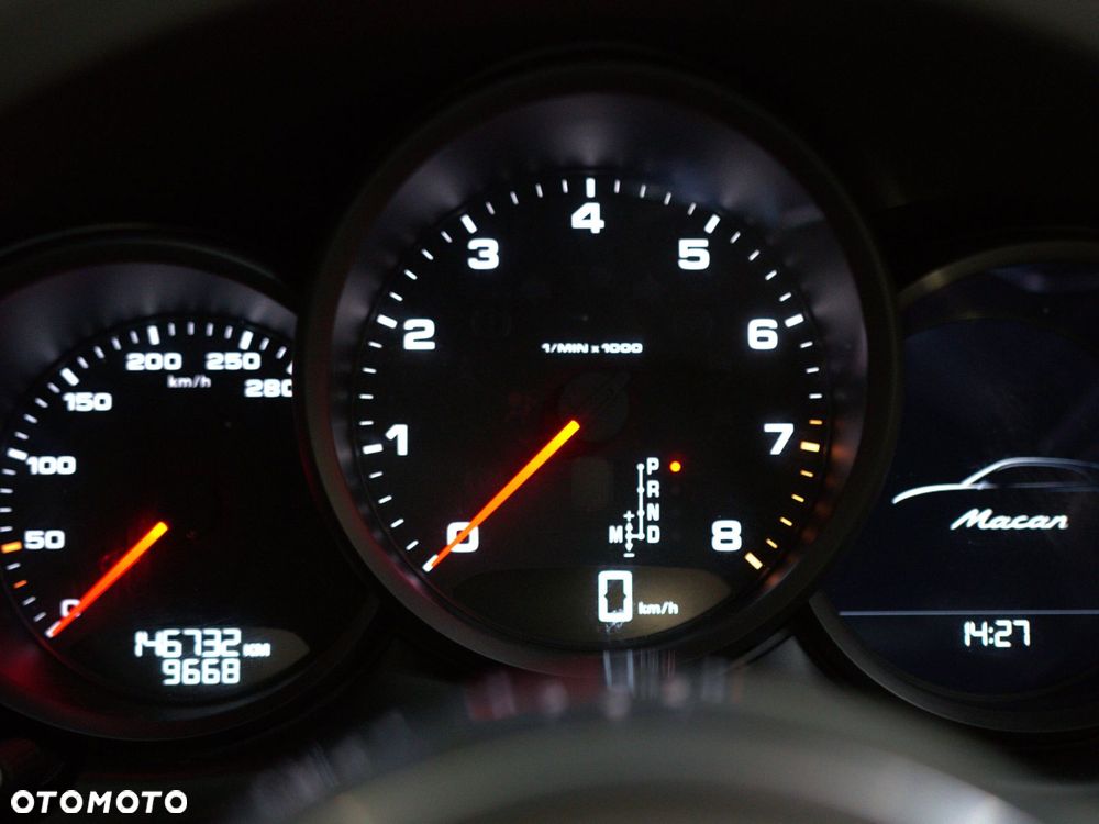 Porsche Macan Standard - 29