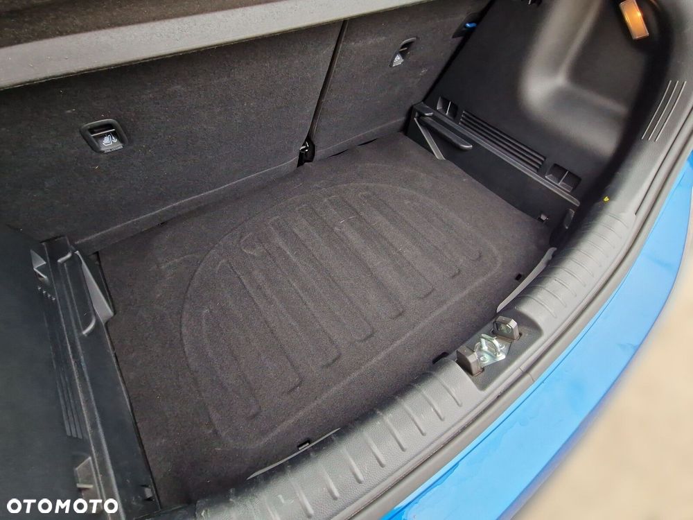 Kia Rio - 19