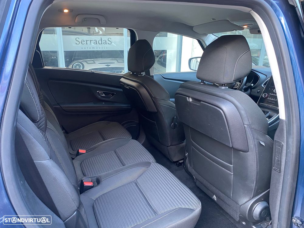 Renault Grand Scénic - 13