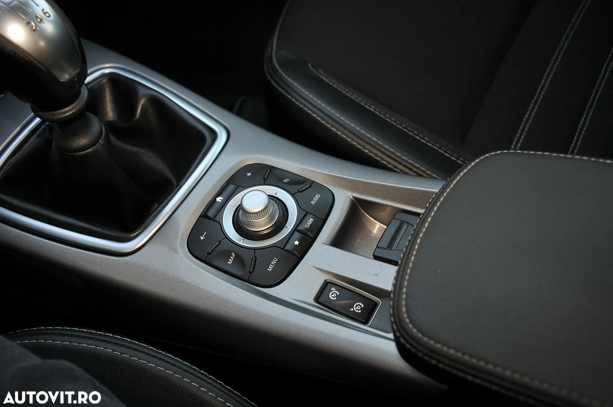 Renault Laguna dCi 110 FAP Dynamique - 17