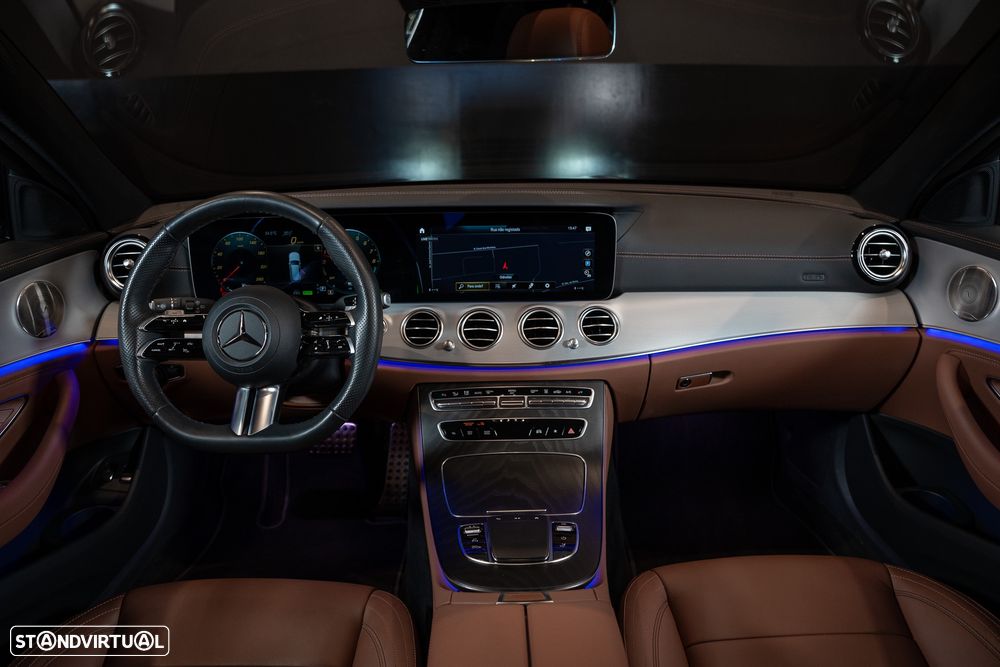Mercedes-Benz E 300 e AMG Line - 23