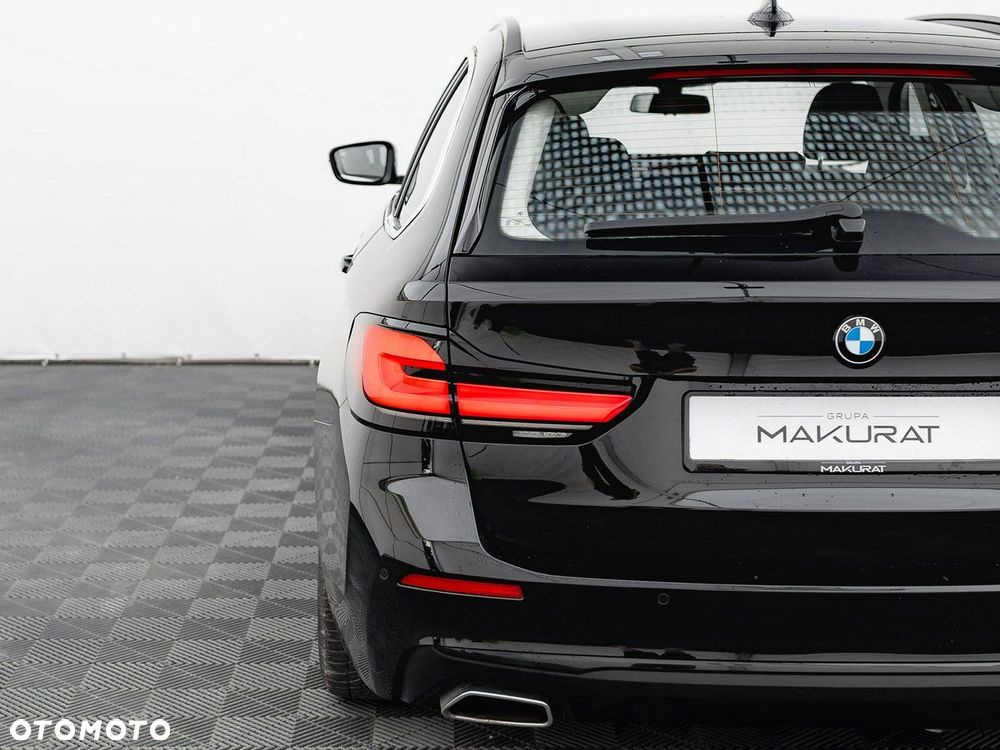 BMW Seria 5 - 12