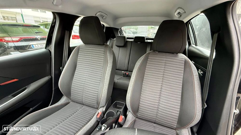 Peugeot 208 1.2 PureTech Active Pack - 7