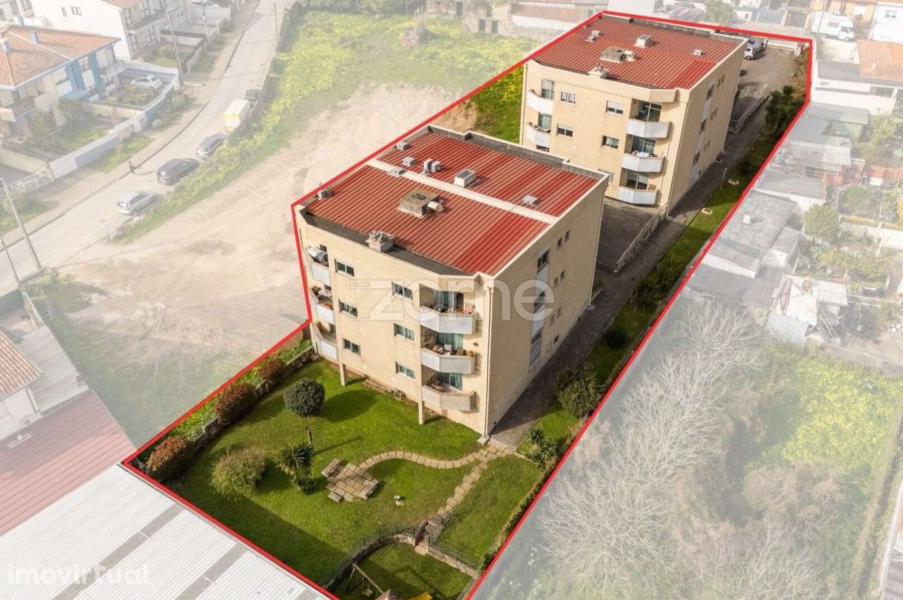 T2 com Varanda, Garagem e Arrumos|Condominio Fechado Jardim | Canidelo - Grande imagem: 2/36