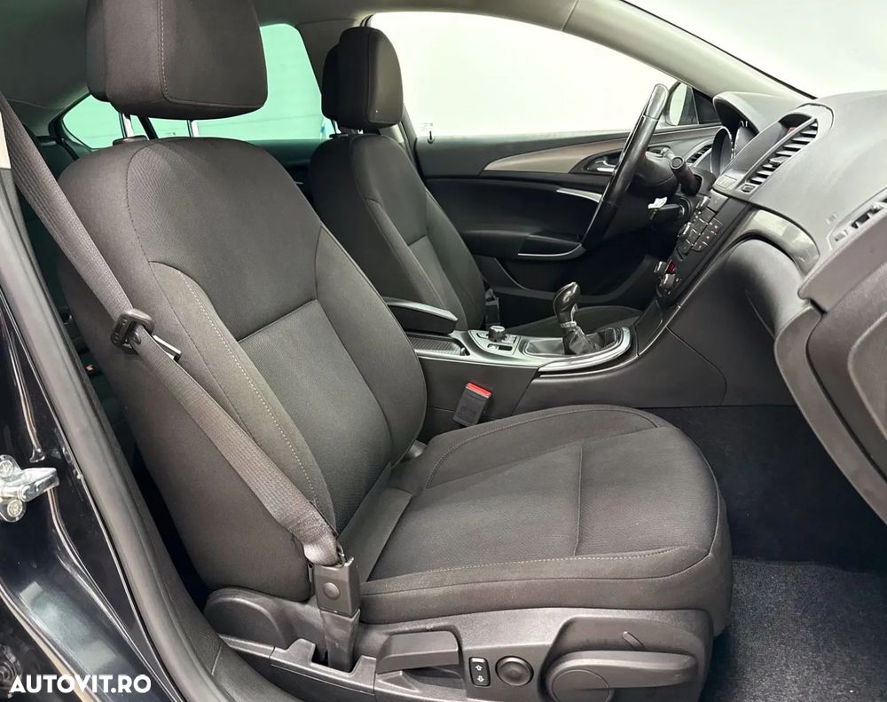 Opel Insignia 1.8 Design Edition - 18
