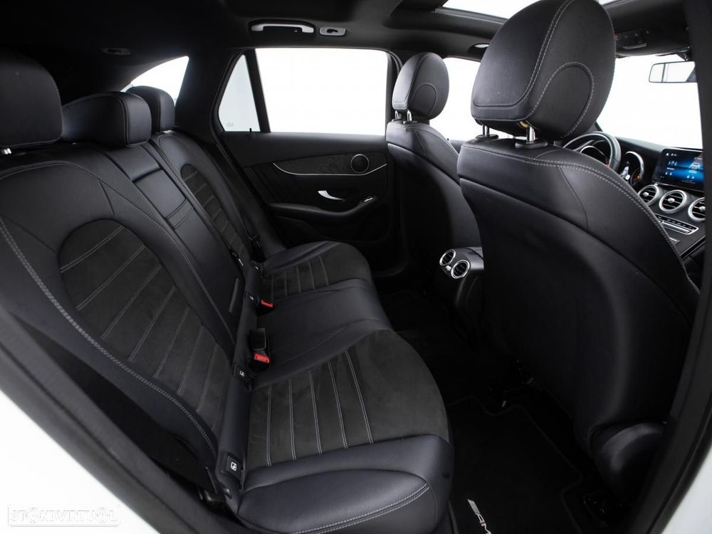 Mercedes-Benz GLC 200 4Matic 9G-TRONIC AMG Line - 13