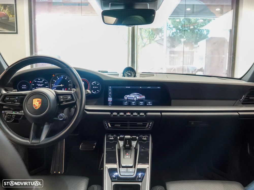 Porsche 911 (992) Carrera S PDK - 21