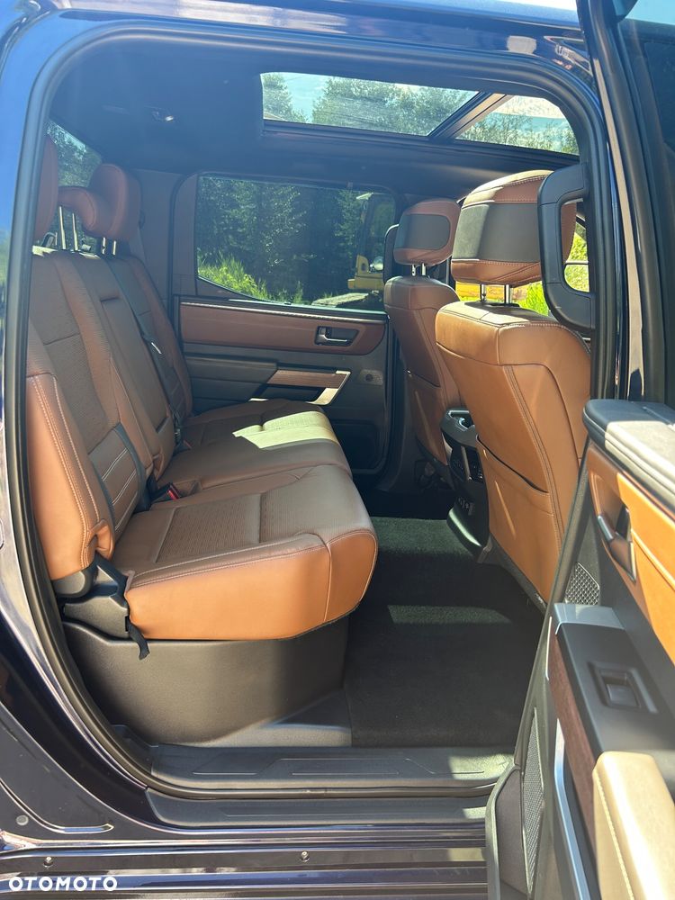 Toyota Tundra - 33