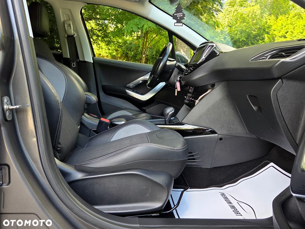 Peugeot 2008 - 8